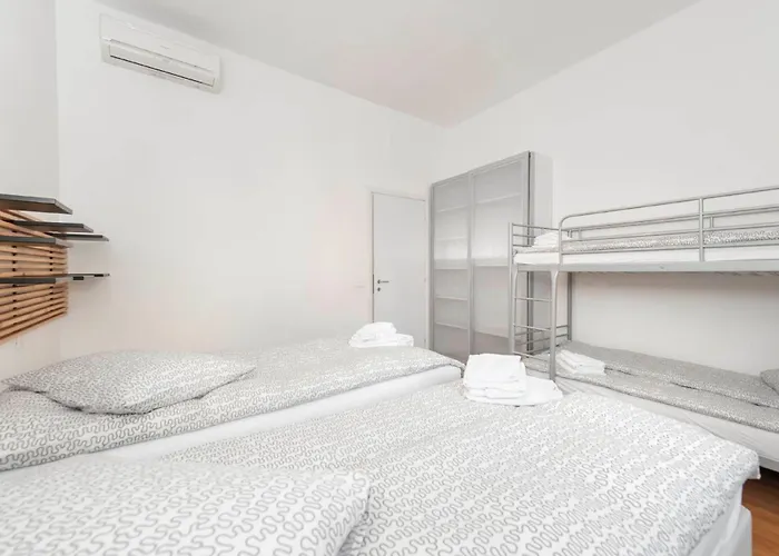 Irpini Apartament